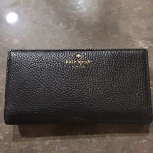 Kate Spade Womens leather wallet